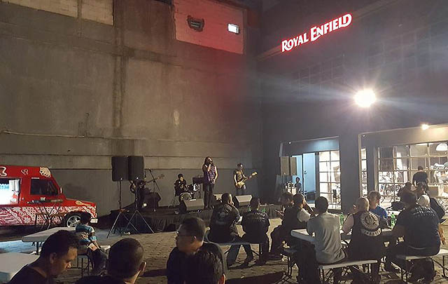 Royal Enfield Indonesia Gelar 'Saturday Night Market'  