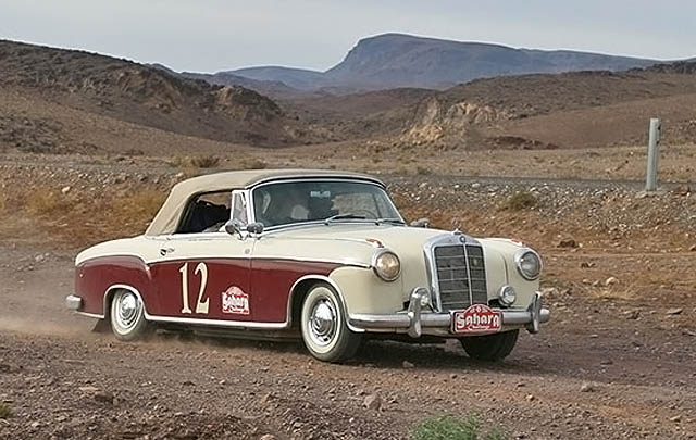45 Mobil Klasik Siap Berpacu di 'The Sahara Challenge 2015'
