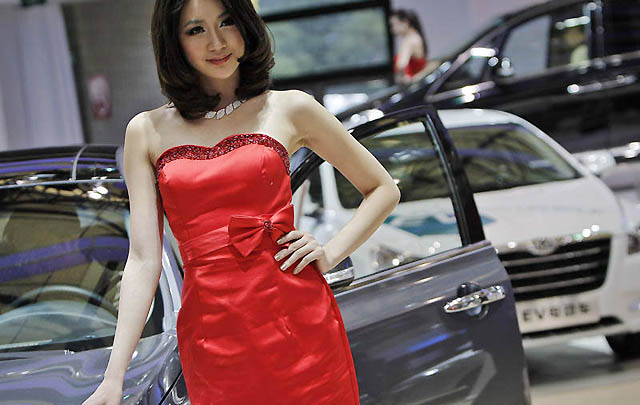 Waduh, SPG dan Anak-anak Tak Diperbolehkan di Shanghai Auto Show  