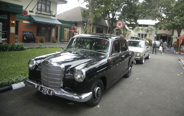 Event 'Swap Meet' Cikunir Classic Car Museum, Seru!  