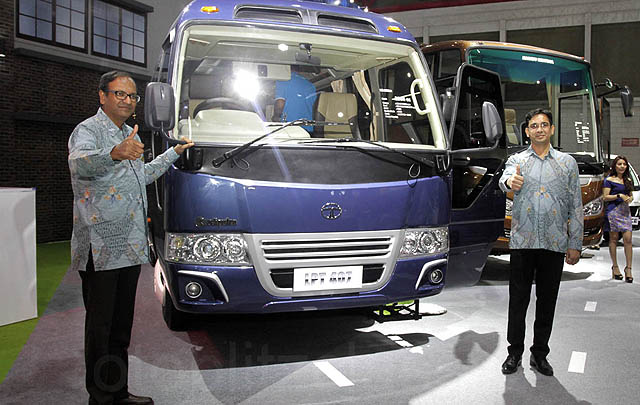 IIMS 2017, Tata Motors Hadirkan Tiga Kendaraan Niaga Terbaru  