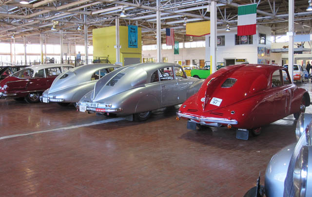 Lane Motor Museum, Tampilkan Eksotisme Mobil Eropa  