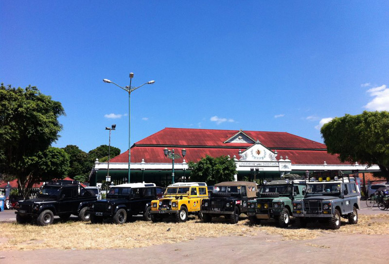 The Series, 'Cinta Mati' pada Land Rover  