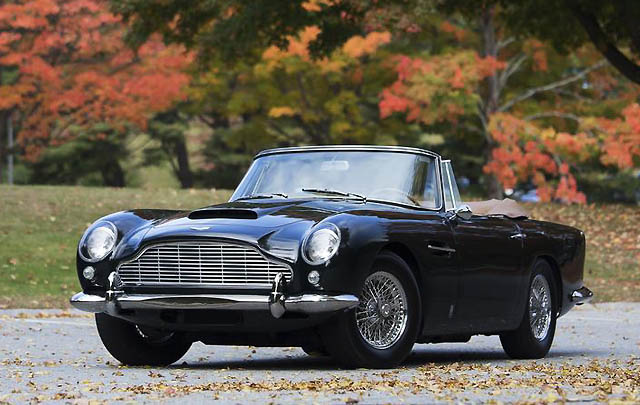 Aston Martin DB5 LHD Pecahkan Rekor Lelang di Bonhams  