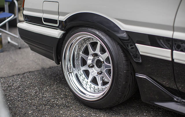 Paduan Apik Fungsionalitas dan Styling Kustom Toyota AE86  