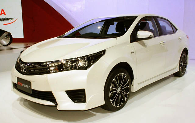 Toyota Hadirkan Altis ESport di BMS 2014  