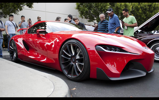 Penampakan Toyota FT-1 di 'Cars and Coffee Irvine'  