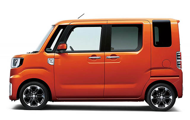 Kei Car Unik Toyota Pixis Mega Resmi Diluncurkan  