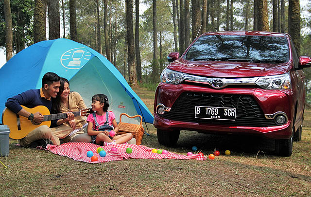 Toyota Raih Predikat 'Mobil Favorit Pilihan Keluarga' Reader's Choice Award  