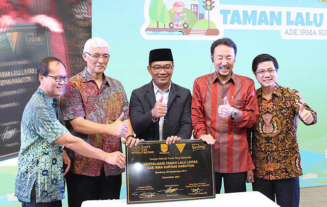 TAM & Ridwan Kamil Resmikan Taman Lalu Lintas Bandung  