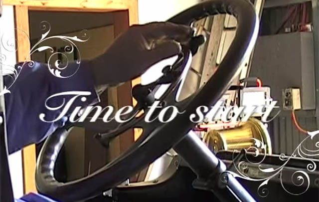 Video: "How to Start a 1912 Cadillac" 