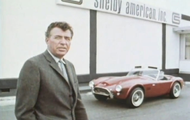 Video "Carroll Shelby Goes Racing With Ford"./ Foto-foto: Screencap YouTube/Google