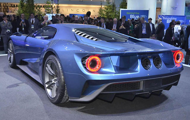 Video: 'Up, Close & Personal' dengan Ford GT Generasi Baru  