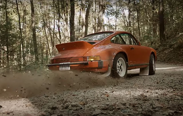 Video: Beraksi di Trek Offroad Bersama Porsche 'Safari 911'  