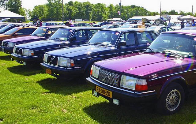 Volvo Seri 240, Masuki Usia 40 Tahun  