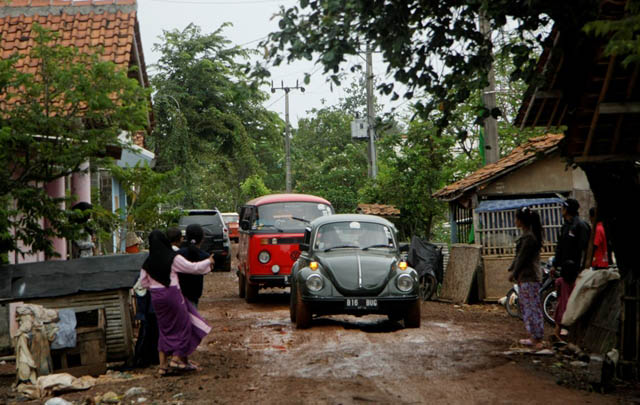 Peduli Korban Banjir, VW Bekasi Gelar Baksos  