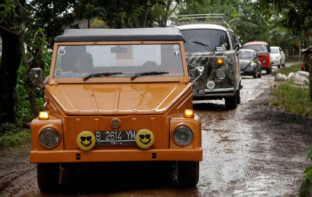 Peduli Korban Banjir, VW Bekasi Gelar Baksos  