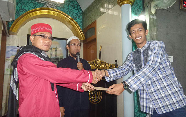 Safari Ramadhan, VW Bekasi Berbagi Bersama Dhuafa