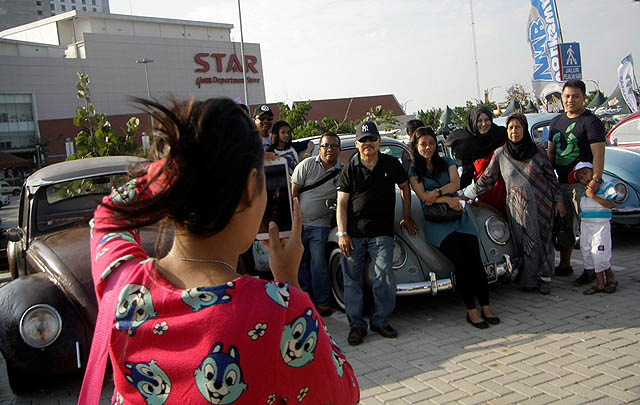 Ratusan VW 'Banjiri' HUT ke-7 VW Bekasi  