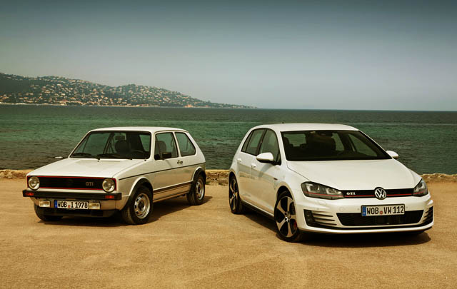 Volkswagen Rayakan '40 Tahun Golf' di Techno Classica  