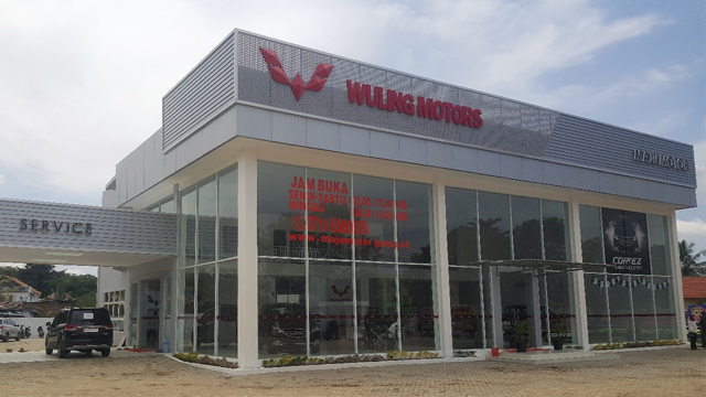 Wuling Motors Resmikan Dealer Pertamanya di Sumatera Selatan  