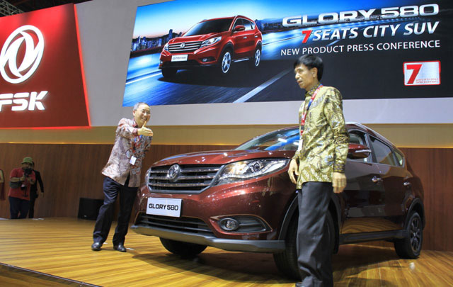 IIMS 2018: DFSK GLORY 580 Beri Ketenangan Miliki SUV Hinga 7 Tahun  