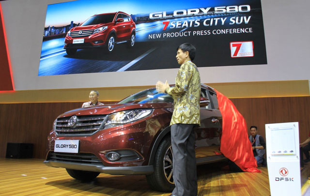 IIMS 2018: DFSK GLORY 580 Beri Ketenangan Miliki SUV Hinga 7 Tahun  