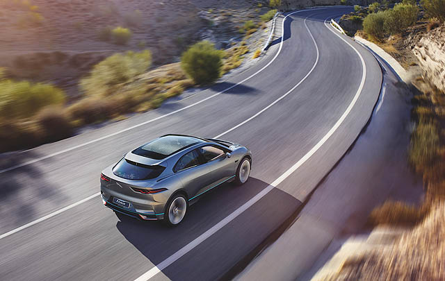 Jaguar I-Pace Versi Produksi Siap Debut di Geneva Motor Show 2018  