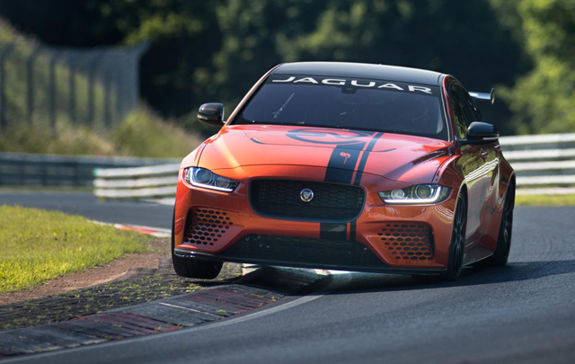 Tunggu Jaguar XE SV Project 8, Hanya Akan ada 300 Unit!  