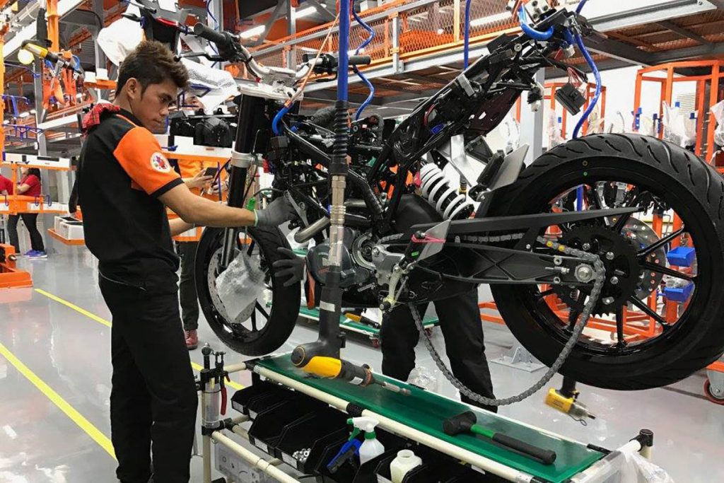 KTM Segera Rakit Motor di Indonesia  