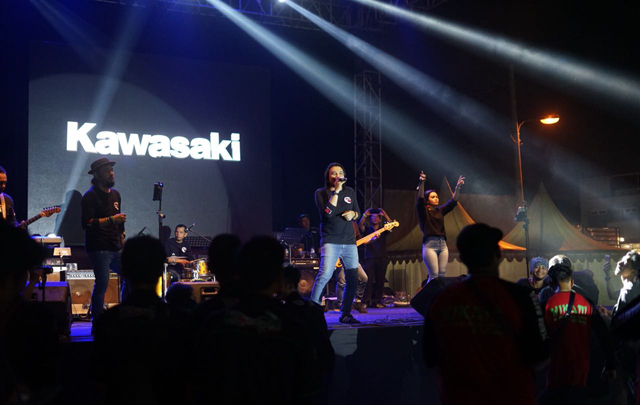 Kawasaki Fest Day Medan "Pecah" dengan 500 Bikers  