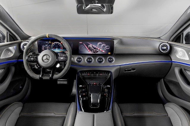 New Mercedes-AMG GT 4-Door Coupe Edition 1, Buka Pesanan 12 Bulan!  