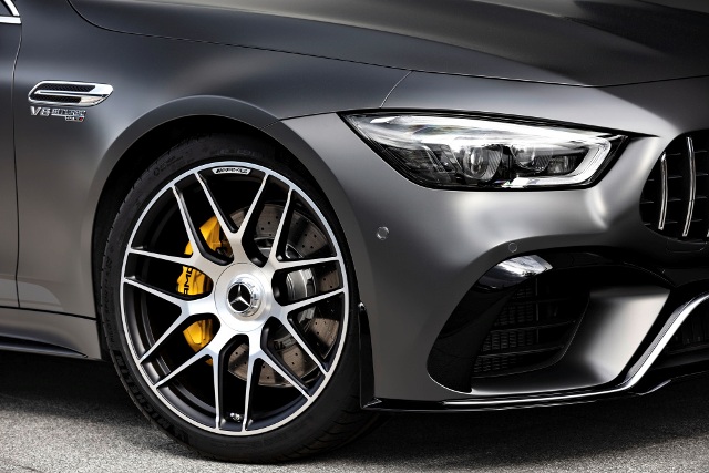 New Mercedes-AMG GT 4-Door Coupe Edition 1, Buka Pesanan 12 Bulan!  