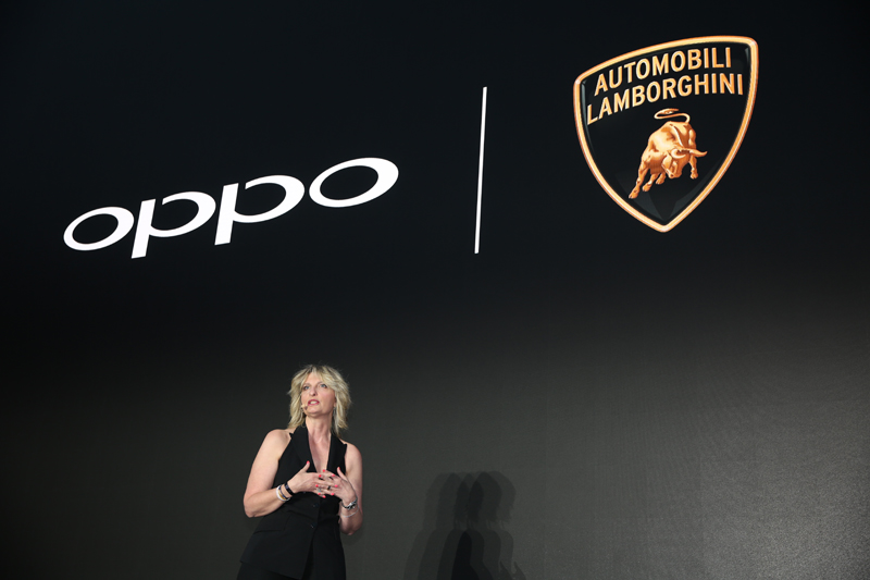 Ponsel Mewah, Oppo Find X Automobili Lamborghini Edition  
