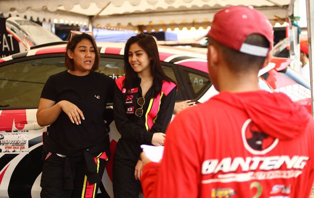 Sissy dan Sasha Meriahkan Banteng Motorsport Sprint Rally  
