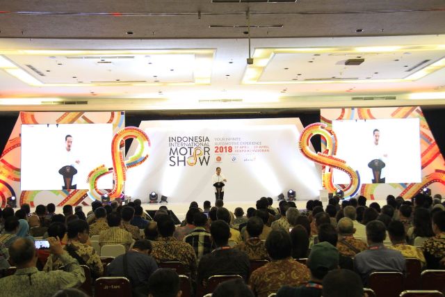 IIMS 2018: Presiden RI Jokowi Yakin dengan Mobil Listrik  