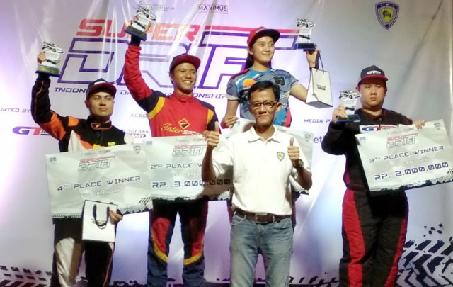 Alinka Hardianti Jadi Jawara Putaran 1 Kejurnas Drift 2018  