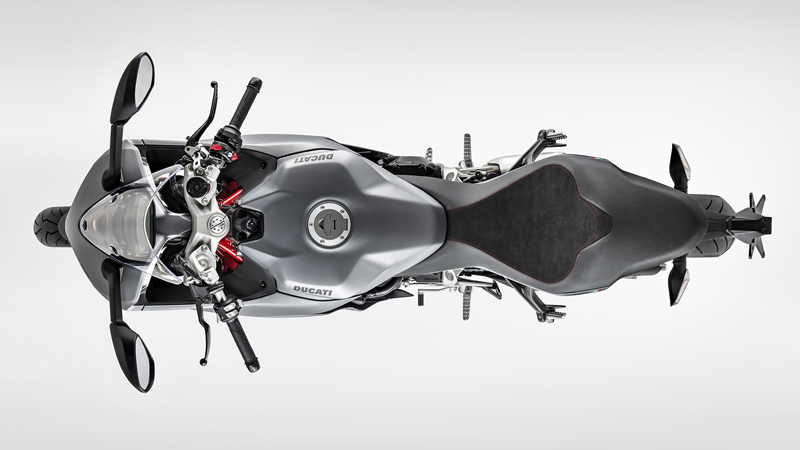Ducati Supersport, Warna Baru Kian Gagah  