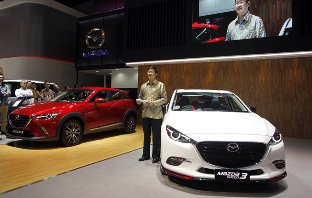 Lampaui Target, Mazda Semringah dengan Penjualan di IIMS 2018  