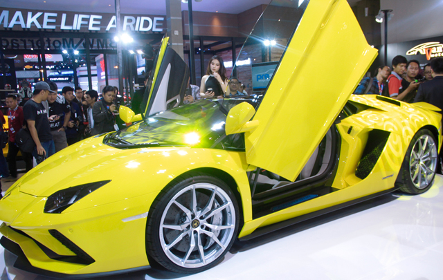 IIMS 2018: Aventador S Roadster, Jadi Pajangan Istimewa Prestige Image Motorcars  