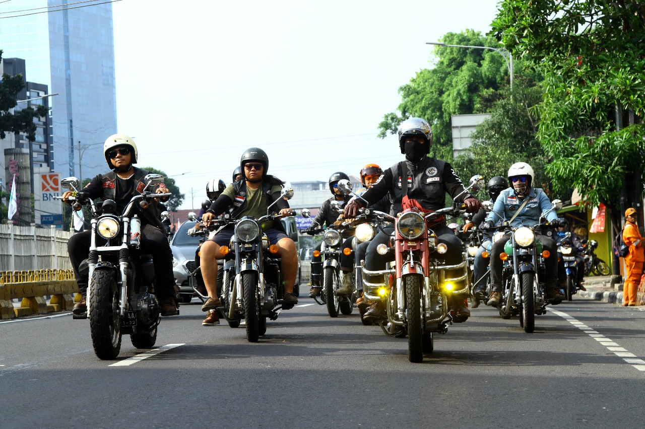 Keseruan Bikers Sunmori Menuju IIMS 2018  