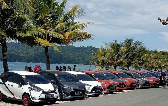 60 Toyota Sienta Ikuti ‘RALLY & REVIVE THE REEF SERIE II’  