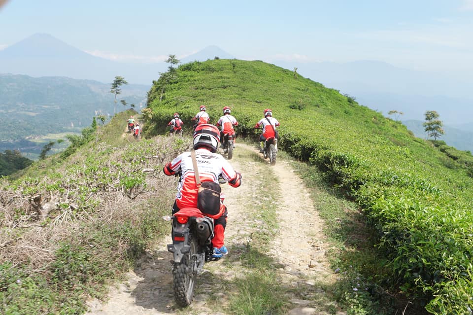 Ramaikan MXGP 2018, Ribuan Pecinta Trail Lakoni Touring Adventure  