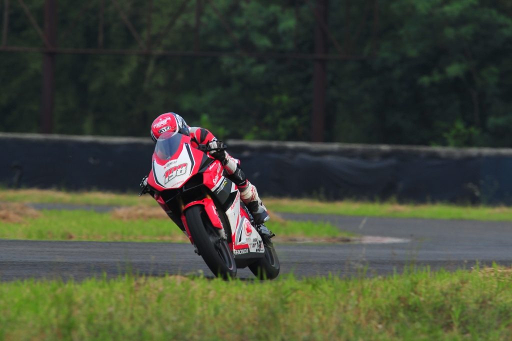 IRS Seri 2, Awhin Sanjaya Sukses di Kejurnas Sport 250cc  