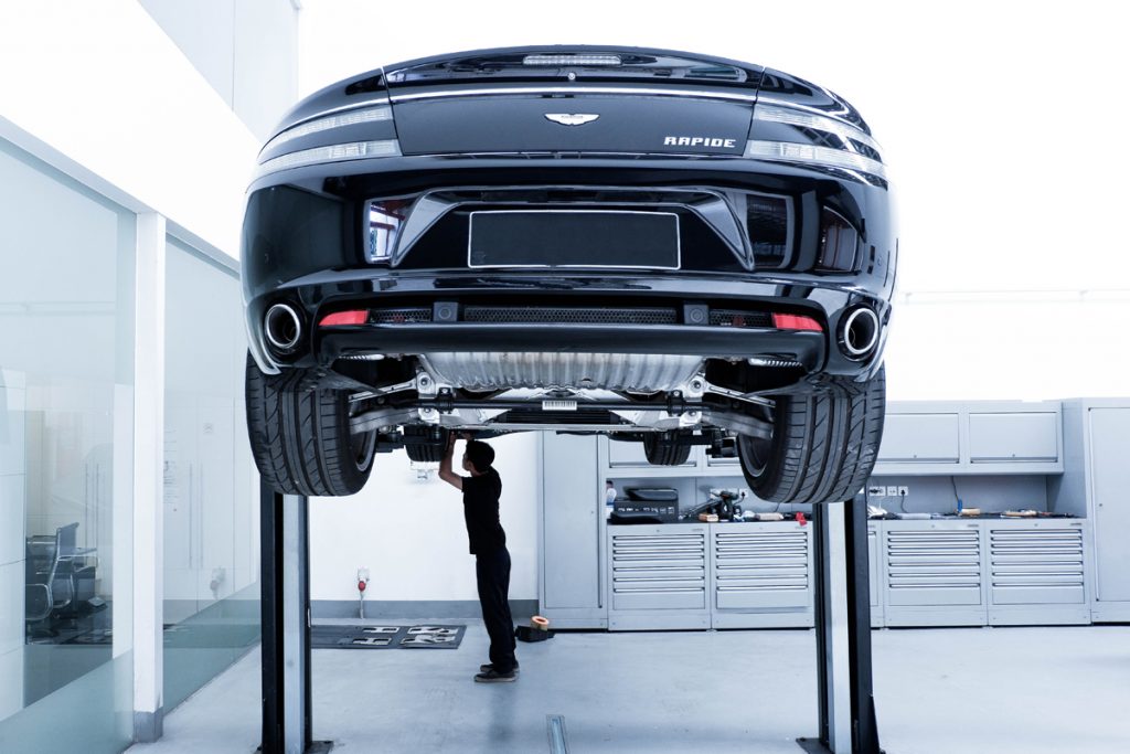 Program Garansi Lima Tahun Aston Martin  