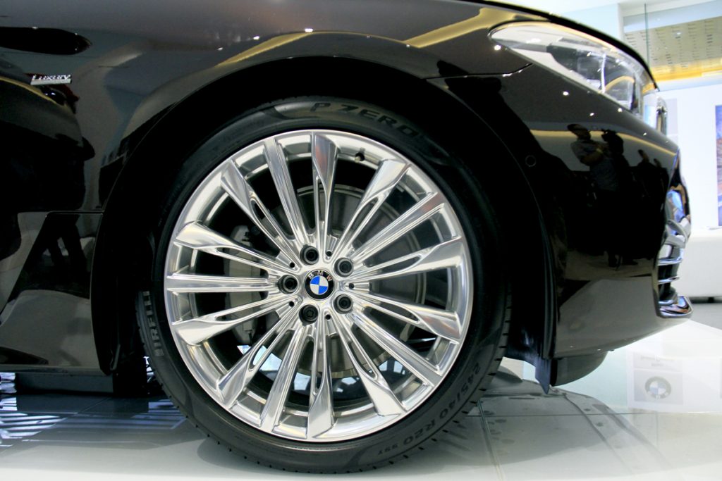 BMW 630i Gran Turismo, Kombinasi Unik Dengan Desain Elegan  