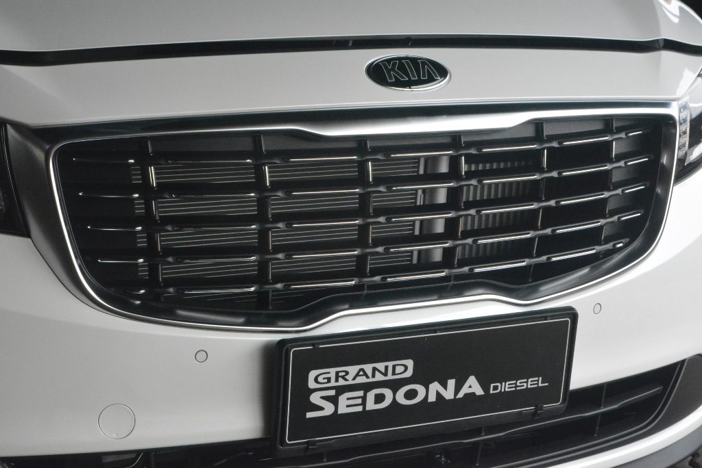 Intim dengan Kia Grand Sedona Diesel, Ini Galeri Fotonya!  
