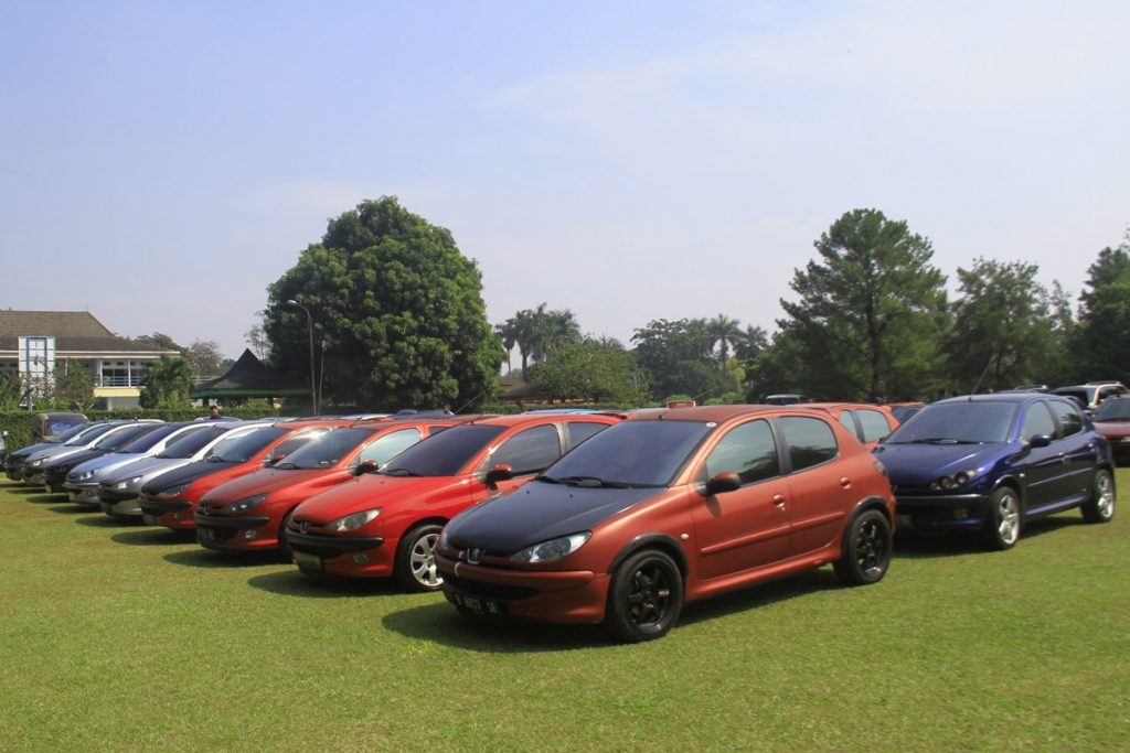 Dari Acara Halal Bihalal Pecinta Peugeot  