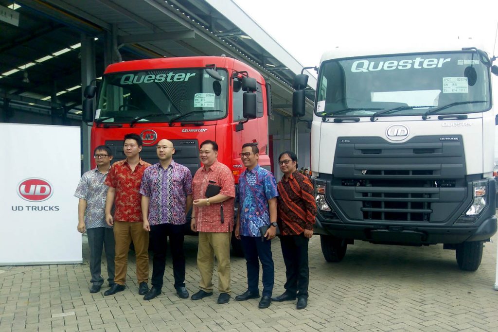 ‘Check and Drive’ Truk Quester di Palembang  