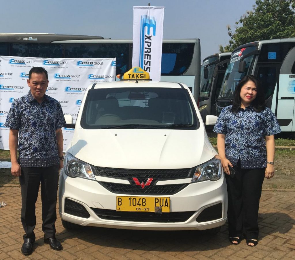 150 Taksi Wuling Confero Mulai Beroperasi di Jakarta  